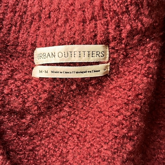 Urban Outfitters Rosie Cozy Oversized V-Neck Sweater Women’s M Burgundy - Picture 5 of 13